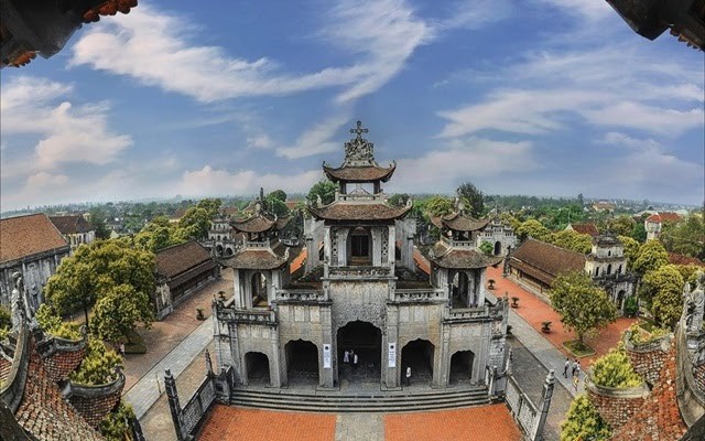 Hành Hương Nhà Thờ Đá Phát Diệm